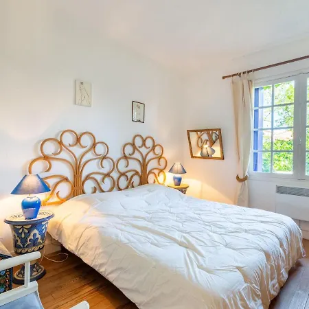 펜션 Les Figuiers By Interhome *