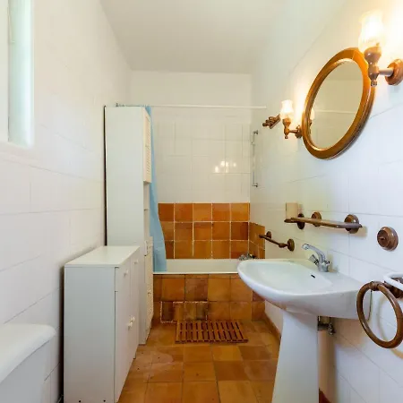 Les Figuiers By Interhome *